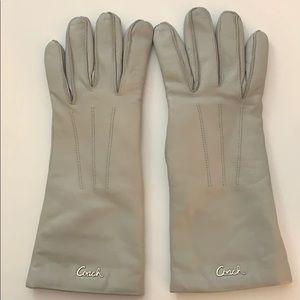 Coach gloves light gray 7 100%AUTH new